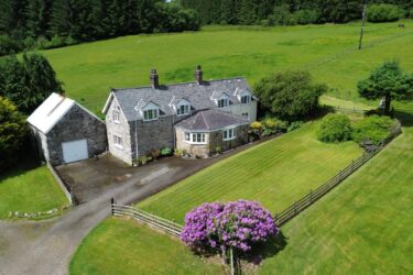 Betws Gwerfil Goch, Corwen