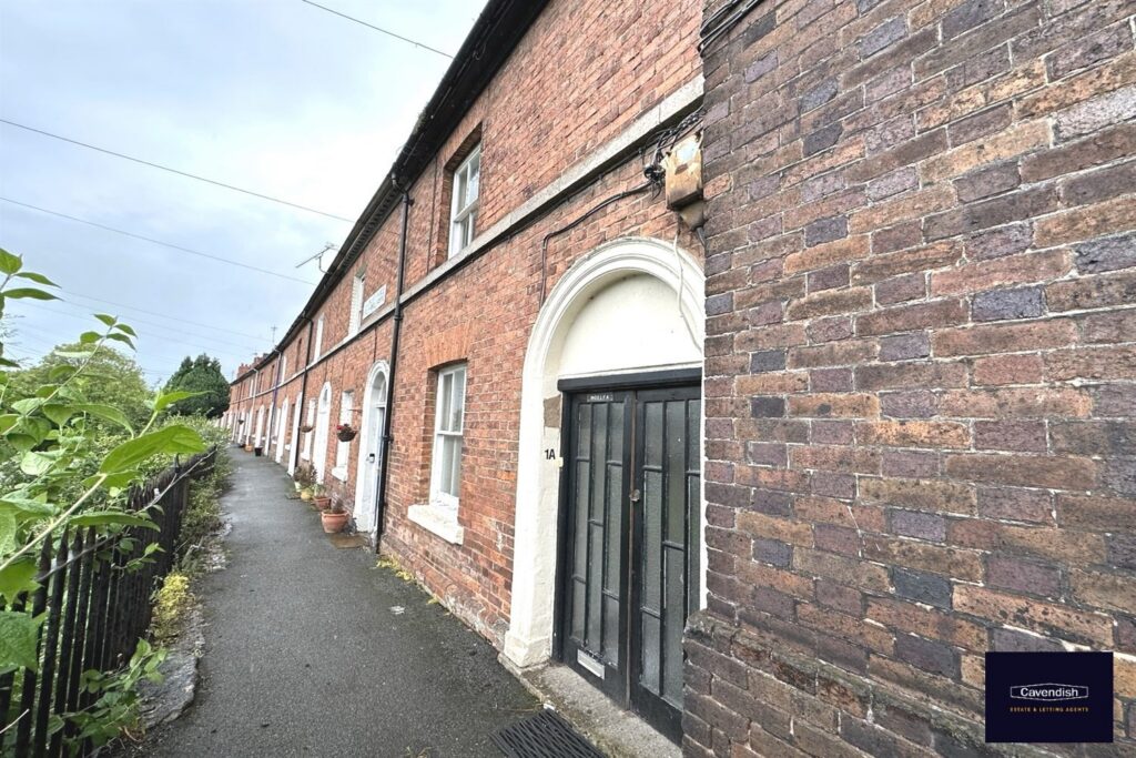 Railway Terrace, Ruthin,  650,  1 Bedrooms, 1 bedrooms, 1 receptions