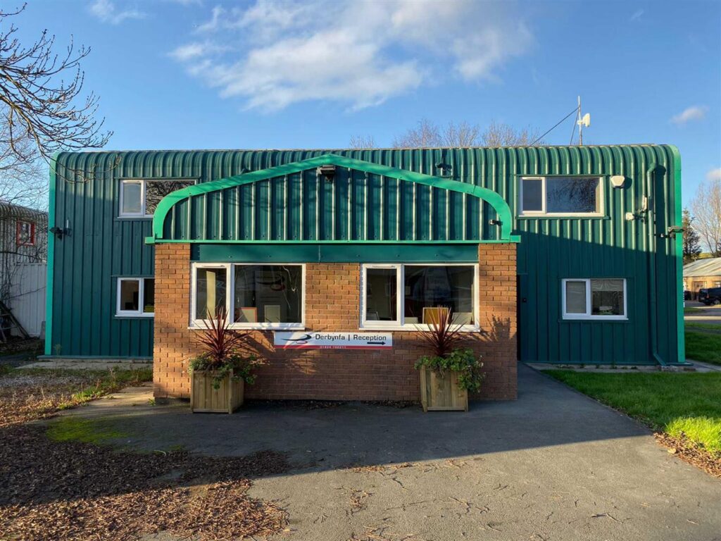 Ffordd Celyn, Parc Busnes Lon Parcwr, Ruthin, NEW 350, Office 0 Bedrooms, 0 bedrooms, 0 receptions