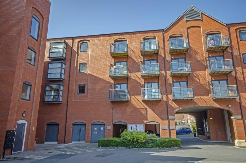 Handbridge Square, Chester,  950,  1 Bedrooms, 1 bedrooms, 1 receptions
