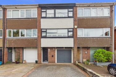 Mossley Court, Hawarden, Deeside