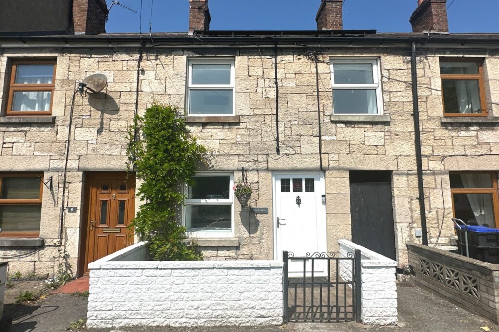 9 Park Road, Ruthin, 900, 2 Bedrooms, 2 bedrooms, 1 receptions