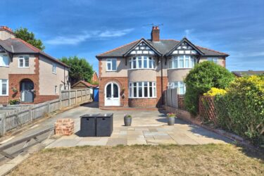 Llanfair Road, Ruthin