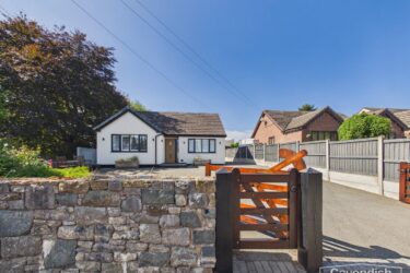 Ffordd Rhiw Ial, Llanarmon-Yn-Ial, Mold