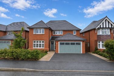 Apollo Grove, Chester