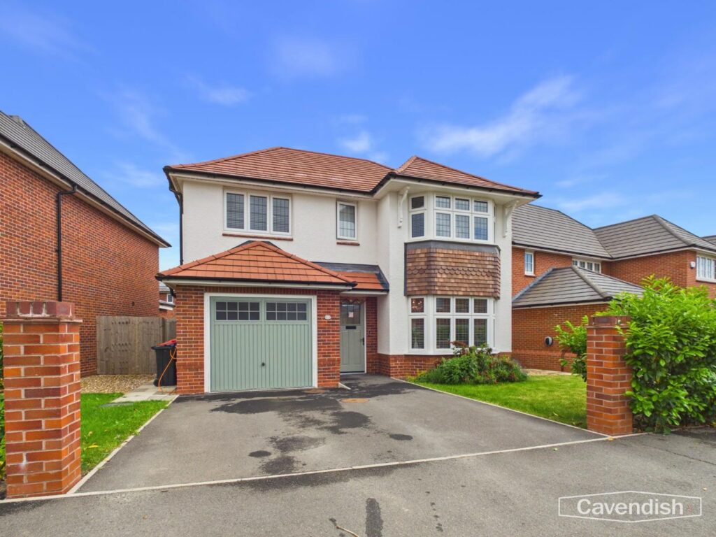 Moat Lane, Kings Moat, Chester, Asking Price 490000, House - Detached 4 Bedrooms, 4 bedrooms, 2 receptions