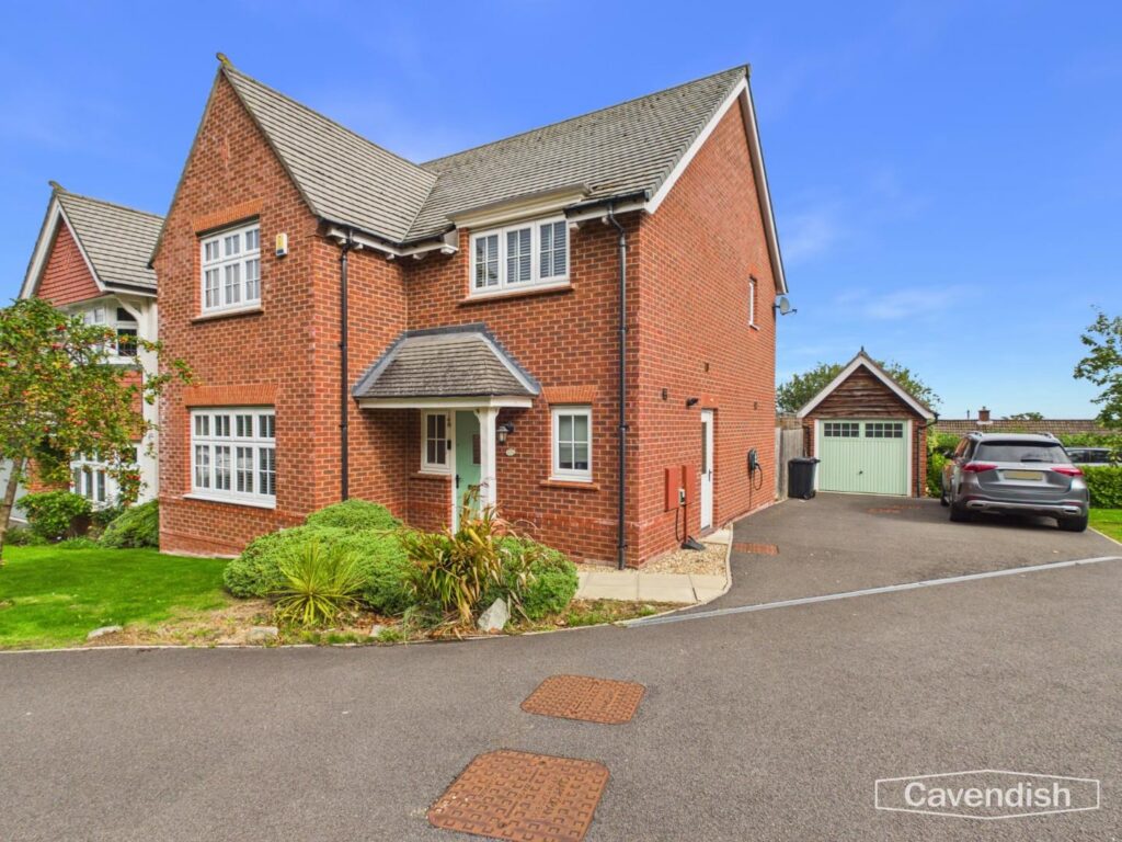 Overlea Drive, Hawarden, Offers Over 450000, House - Detached 4 Bedrooms, 4 bedrooms, 2 receptions