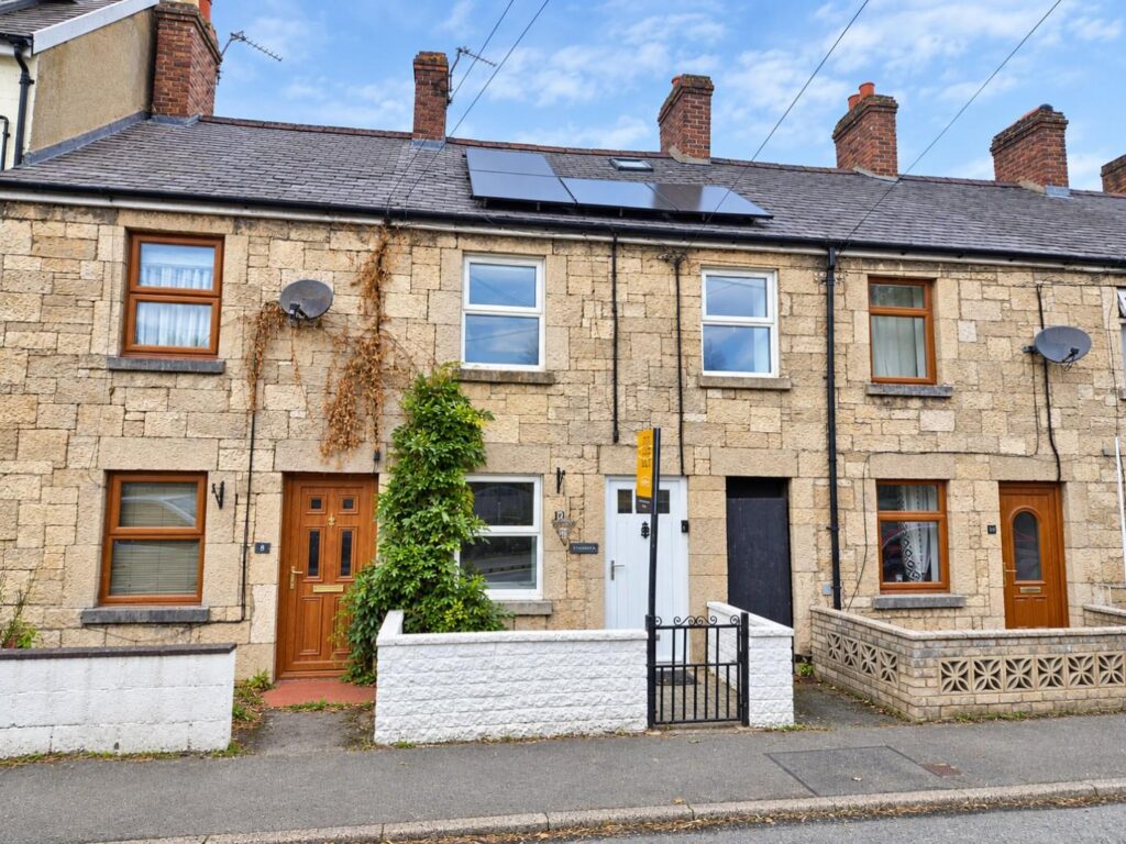 Park Road, Ruthin, Price 150000, House - Terraced 2 Bedrooms, 2 bedrooms, 2 receptions